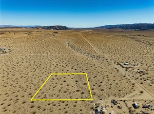 20139 Desert Trail Dr, Joshua Tree, CA 92252