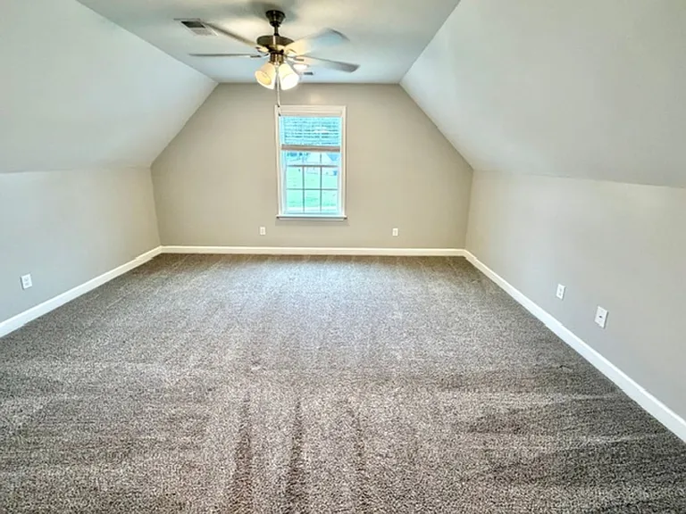 5893 Tucker Landing Dr — Photo 11