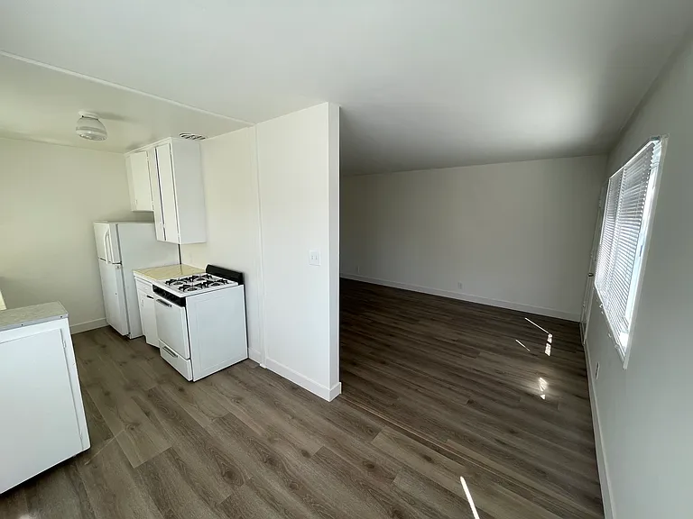 20 Belmont Ave #1 — Photo 2