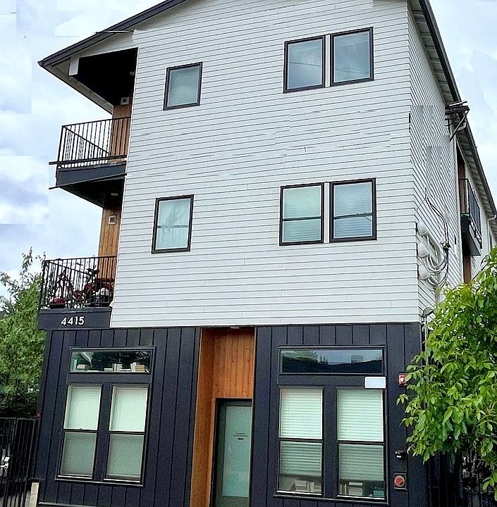 1st image of 4415 SE 61st Ave APT 7