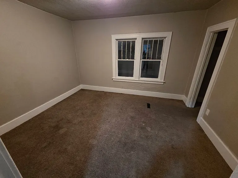 105 Dickinson St SW #2 — Photo 14