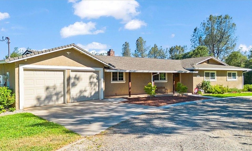 1st image of 31 Wahoo Ave