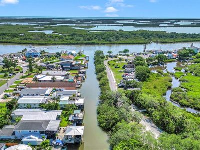 238 Indian Creek Rd, Oak Hill, FL, 32759