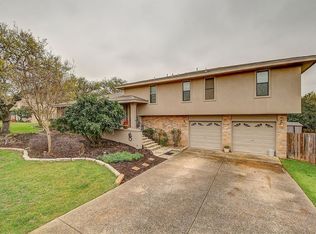 140 Merry Trl, Hollywood Park, TX 78232