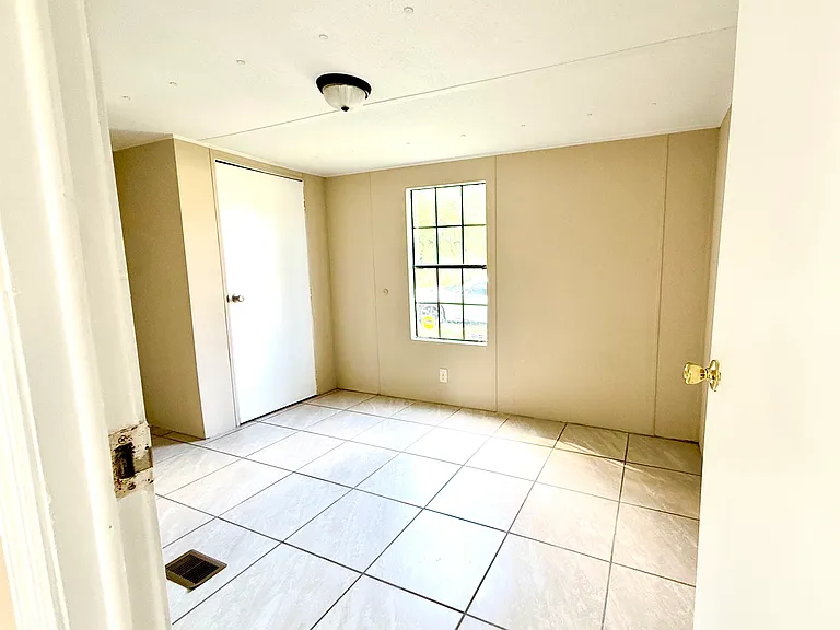 1713 Crapps Ave #1 — Photo 12