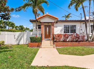 9000 SW 40th Ter, Miami, FL 33165