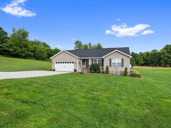 60 Lewisport Heights Ln, Lewisport, KY 42351