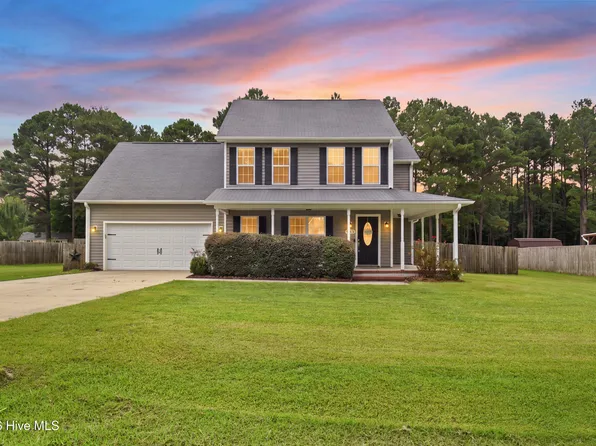 509 Sassy Court, Richlands, NC 28574