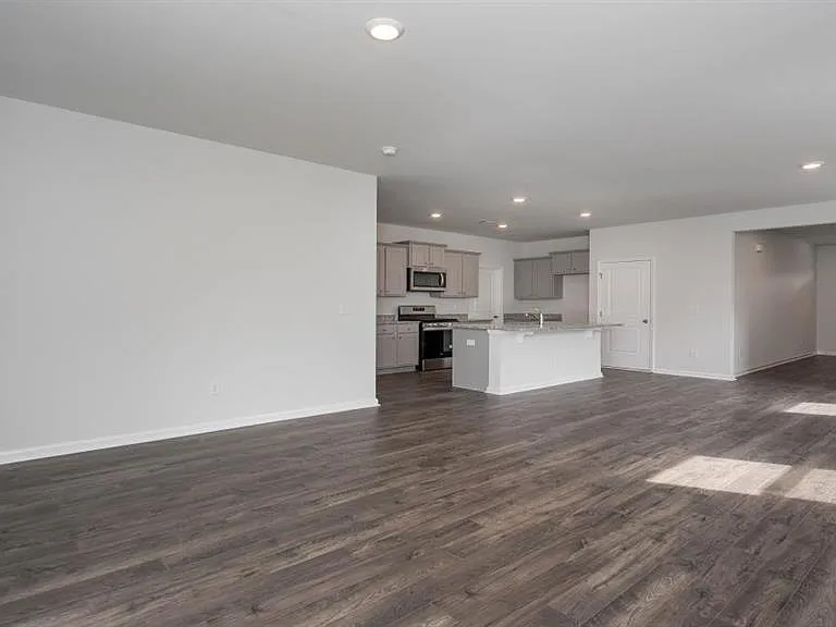 1028 Flintshire Dr — Photo 15