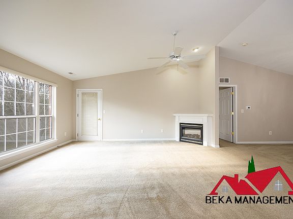 2nd image of 19209 Chesapeake Cir