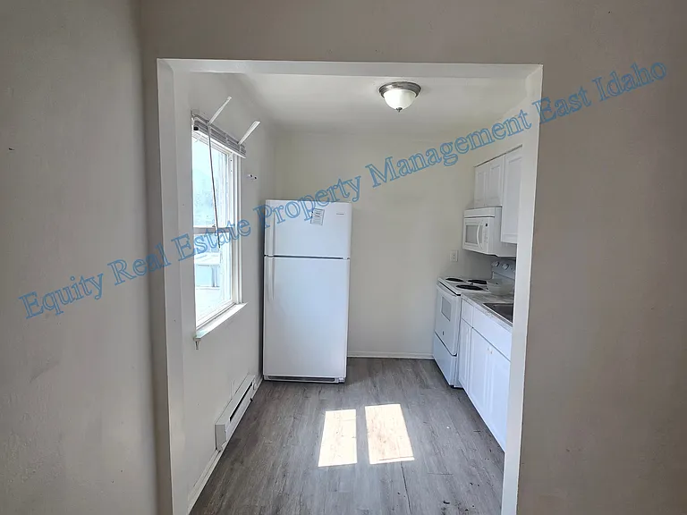 229 S Garfield Ave #3 — Photo 21