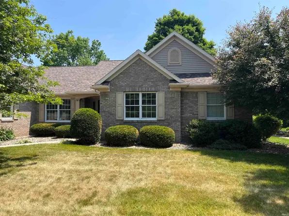 1606 Canton Dr, Goshen, IN 46526