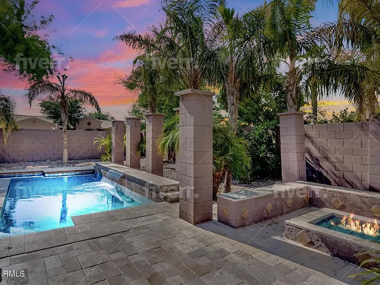 1230 E Canary Dr — Photo 50