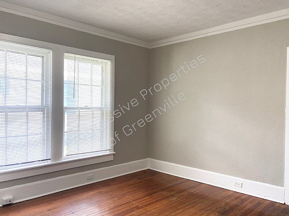 4th image of 6A Cromwell Ave
