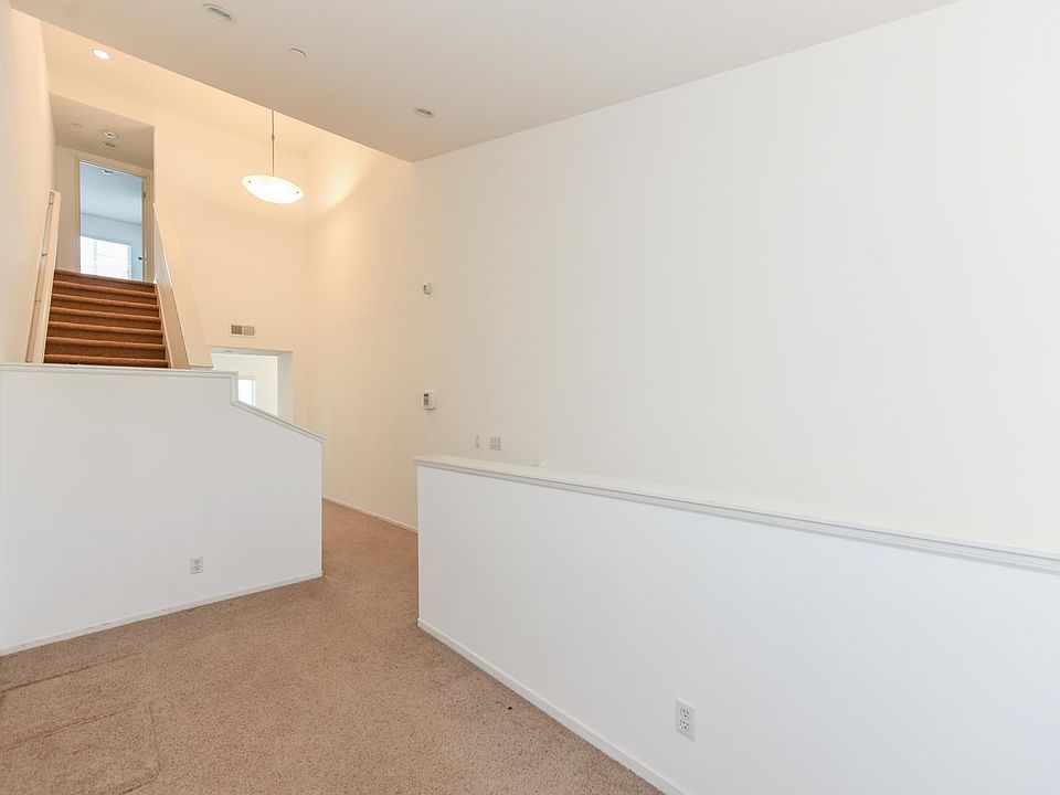 2nd floor loft