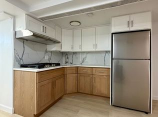6370 78th St #B, Middle Village, NY 11379