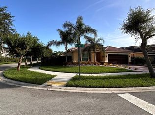 2046 NE 4th Ct, Homestead, FL 33033