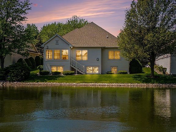 2nd image of 1802 Woodgate Dr