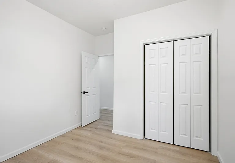 814 Biddle St — Photo 4