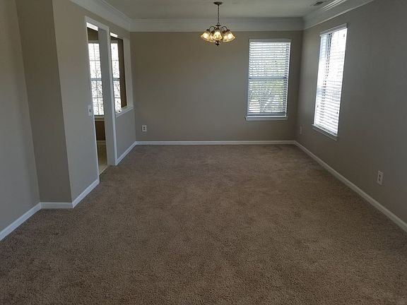 4th image of 2818 Emma Lee St APT 302