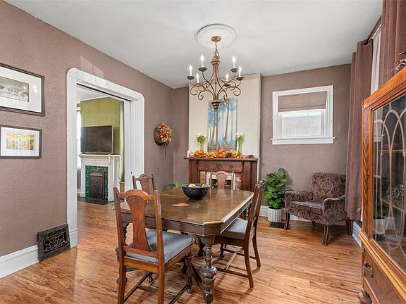 4th image of 7313 Elm Ave