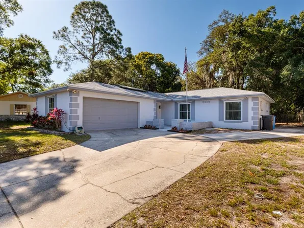 2205 Elizabeth Dr, Brandon, FL 33510