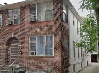 911 48th St, Brooklyn, NY