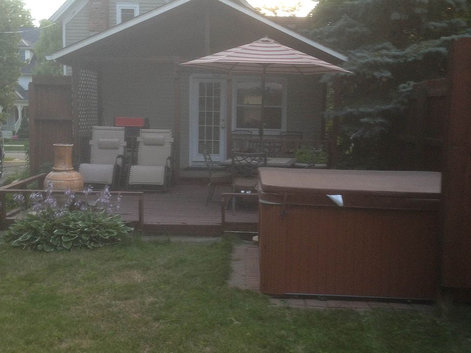 2nd image of 446 Grace St