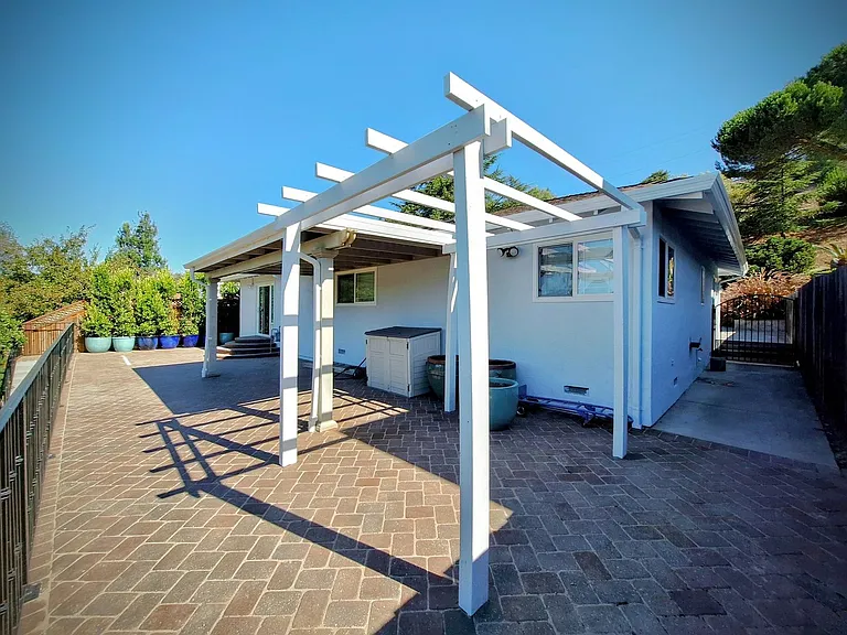 10501 Observatory Dr — Photo 17