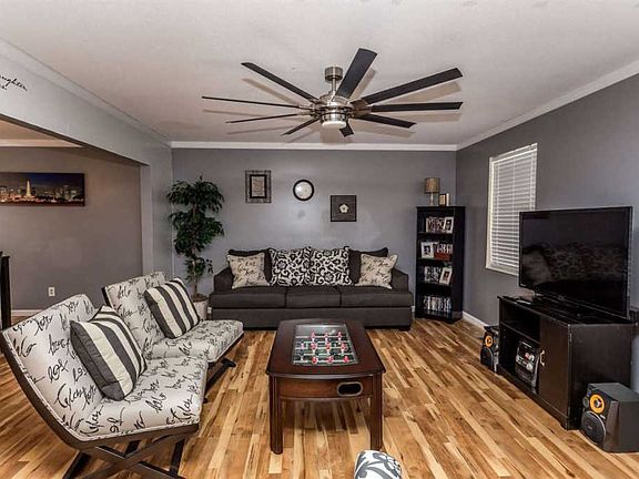 4th image of 625 Northview Dr NW
