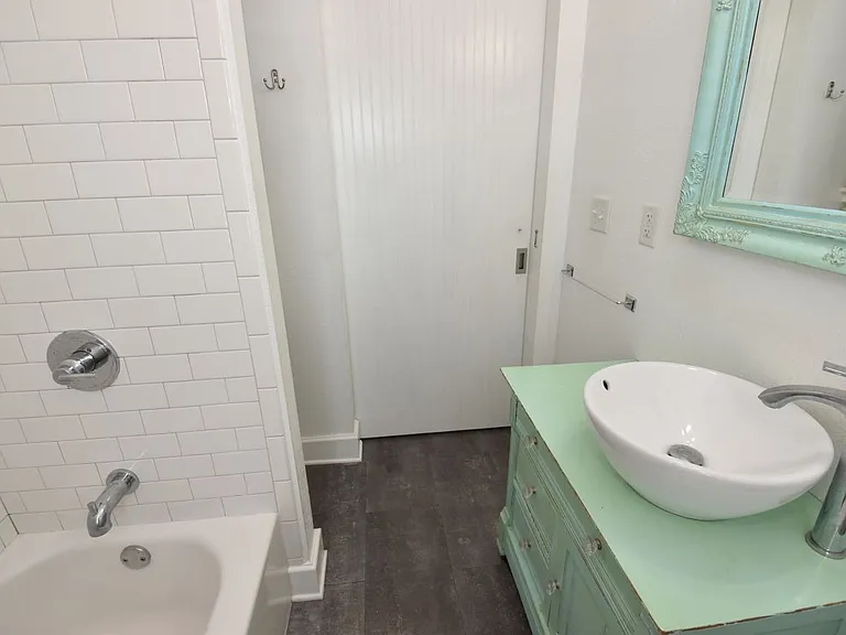 3320 S Schauer Ave #3 — Photo 11