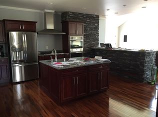 300 Daybrook Rd, Fairview, WV 26570