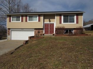 5006 Rainbow Hills Rd, Jefferson City, MO 65109