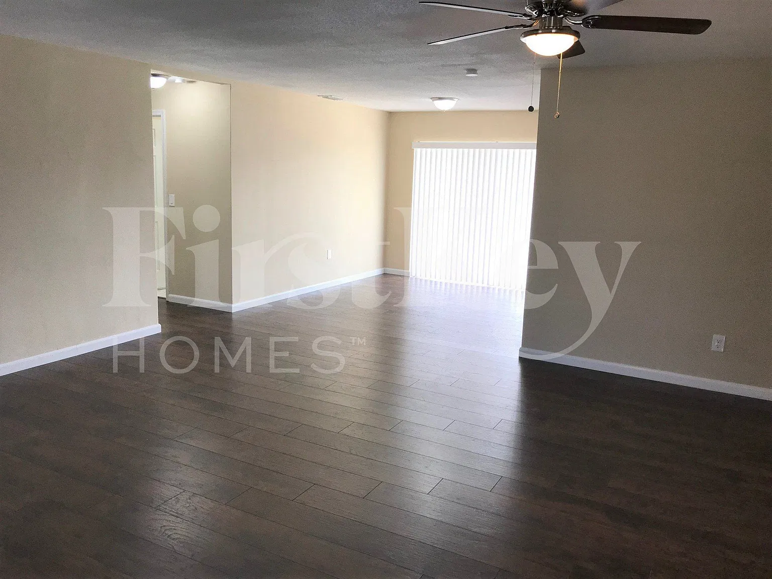 3 bed, 2.0 bath, 1938 sqft, $3,700 — Photo 2