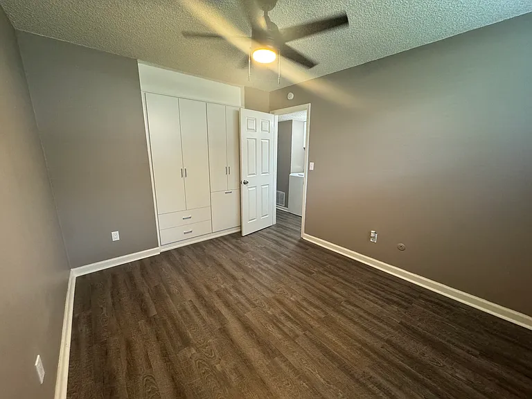 255 N Michigan St #71 — Photo 16