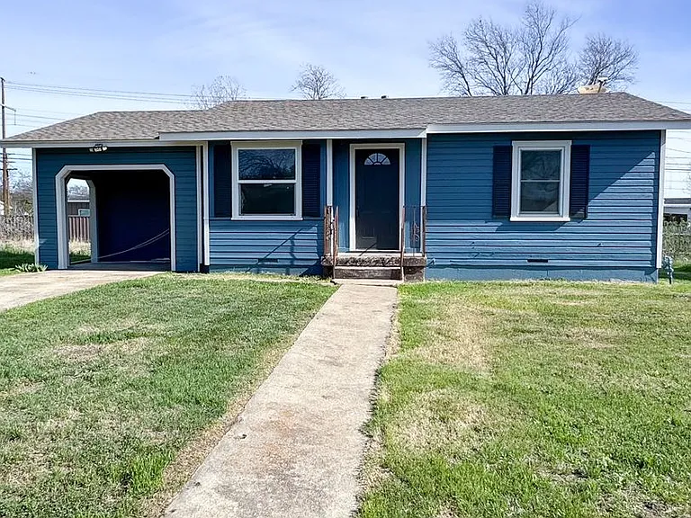 2905 June St — Photo 1
