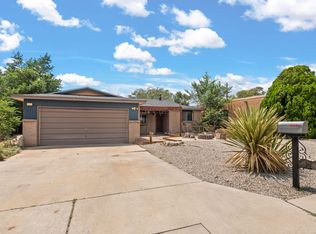 905 La Charles Dr NE, Albuquerque, NM 87112