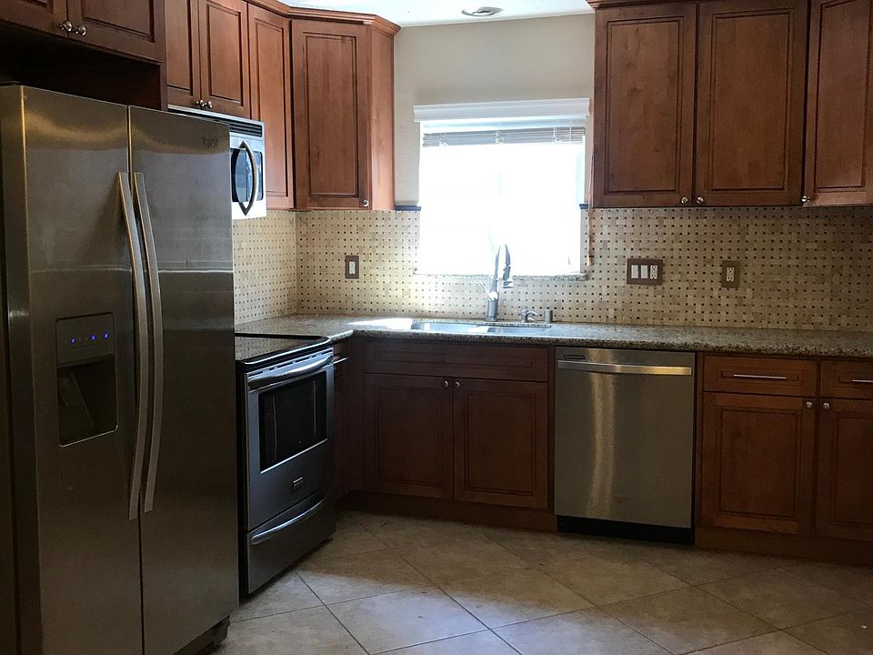 1st image of 7856 Casa Bella Way