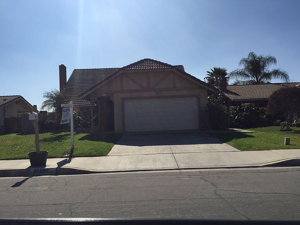 1st image of 23289 Old Valley Dr
