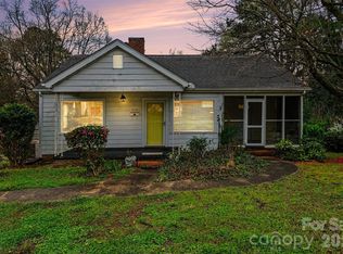 503 Rogers Lake Rd, Kannapolis, NC 28081