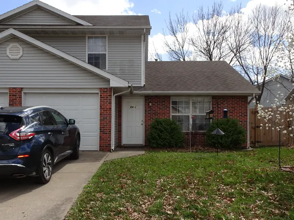2412 Santa Rosa Ct, Columbia, MO 65201
