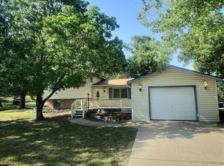 679 2150 Ln, Abilene, KS 67410