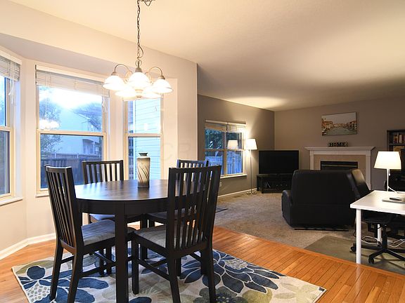 5th image of 7759 Schoolway Ct