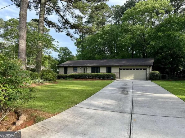 4323 Darwen Ct, Tucker, GA 30084