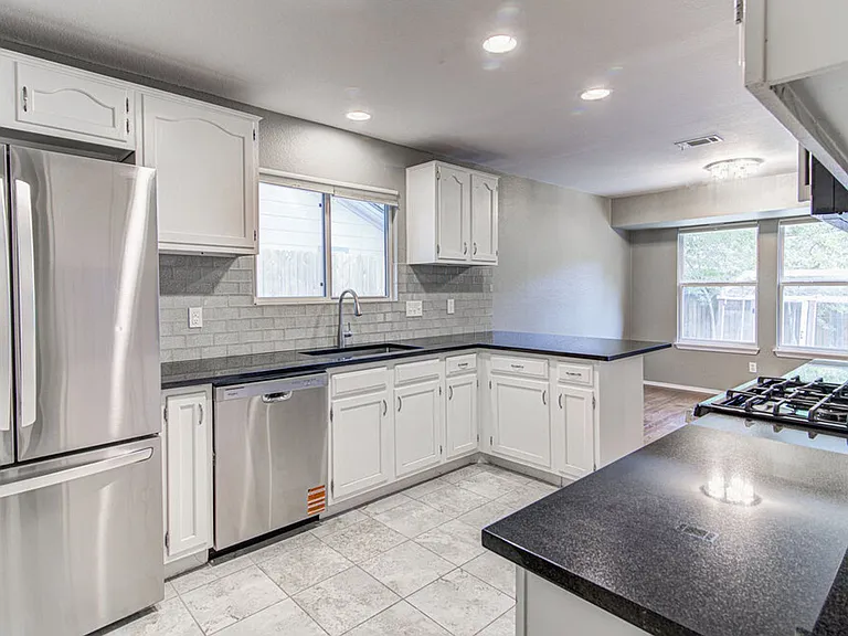 12430 Wycliff Ln — Photo 15