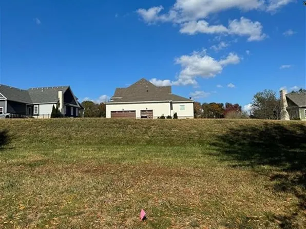 780 Village Way, Bowling Green, KY 42103