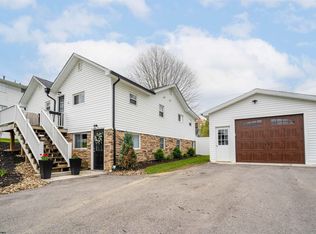 10 Salthouse Ln, Morgantown, WV