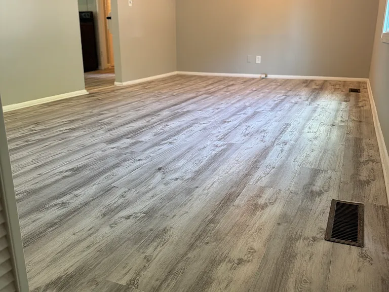 3063 Anthony Dr — Photo 8