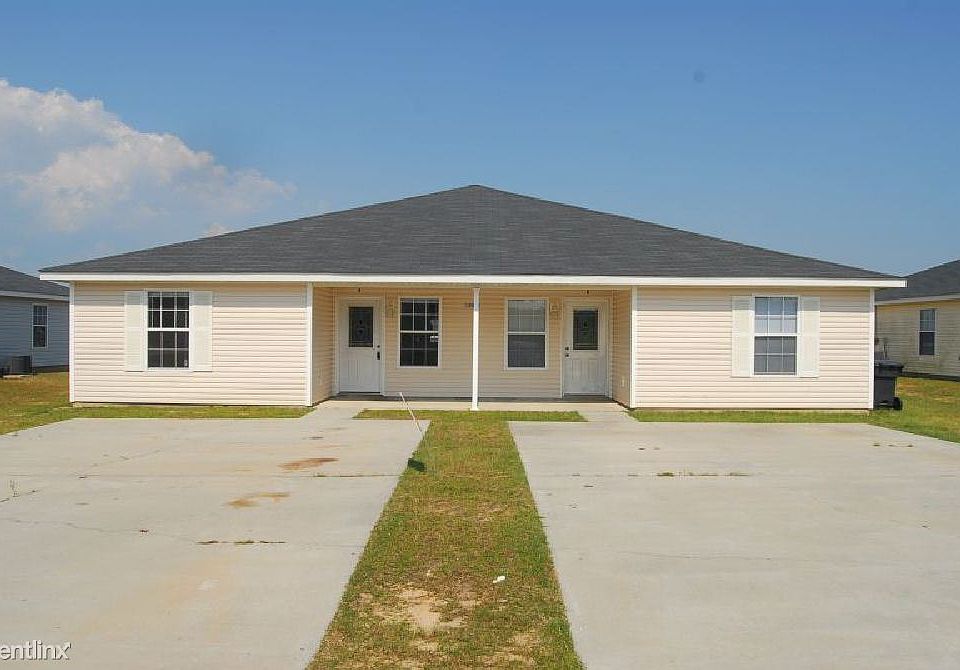 1st image of 15074B Deer Creek Dr