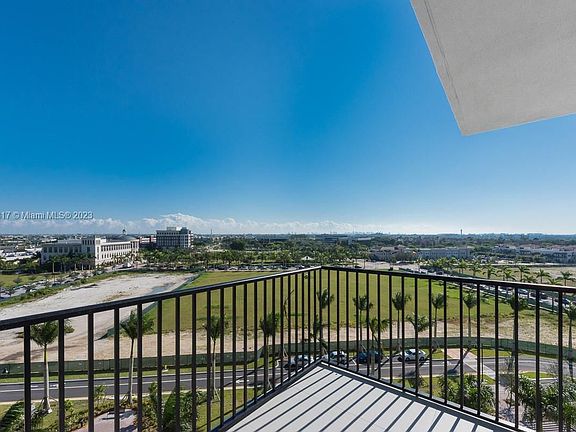 2nd image of 5300 Paseo Dr #609